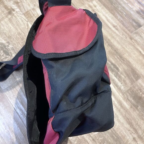 LL Bean Messenger Bag Nylon Burgundy Carryon Zipper Expandable Travel Laptop - Picture 13 of 16